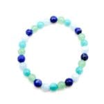 Armband Derya mehrere Steine _ Lapislazuli - Aquamarin - Amazonit - Grüner Aventurin weißer Hintergrund