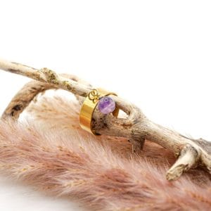Goldener Charm-Ring Naturstein Amethyst